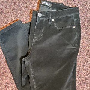 Buffalo, Size 4, and Black Corduroy